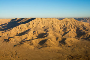 800px-Egypt’s_Desert_Mountains